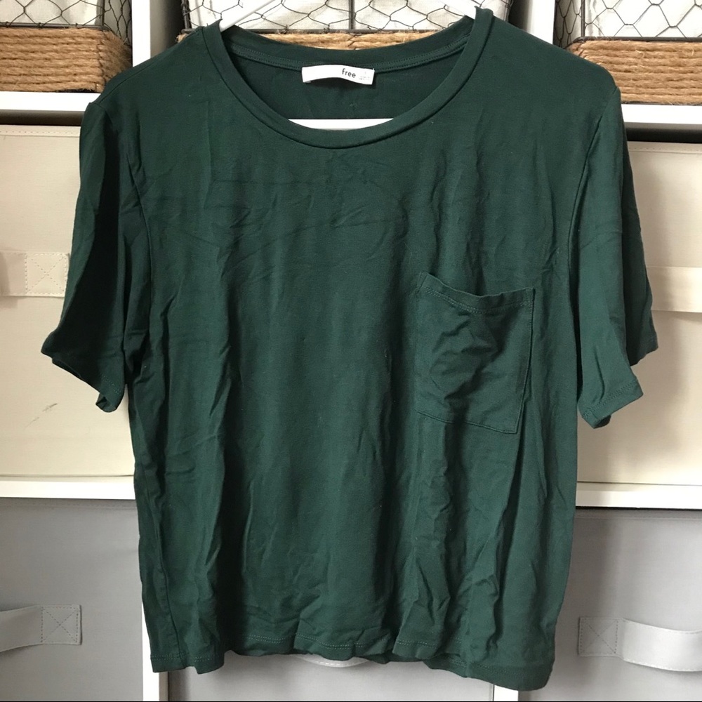 Aritzia Wilfred Free Pocket T-shirt small